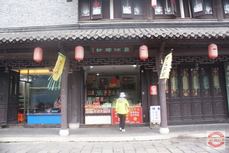 DSC01035.jpg