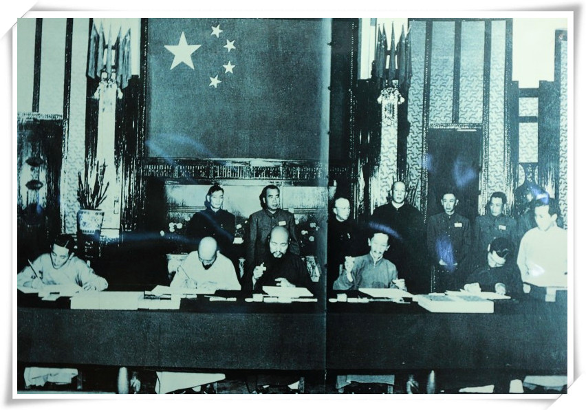 1U1A3894_.jpg