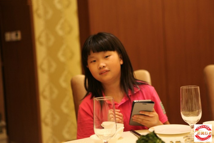 500_14006070-8884-1895-16m9-n201akng4tg5.jpg