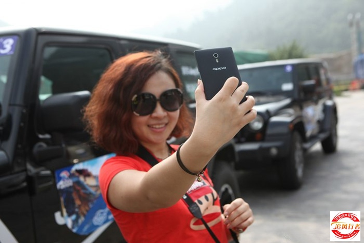 500_31305700-4459-d9m2-kmce-n203a8gd78mb.jpg