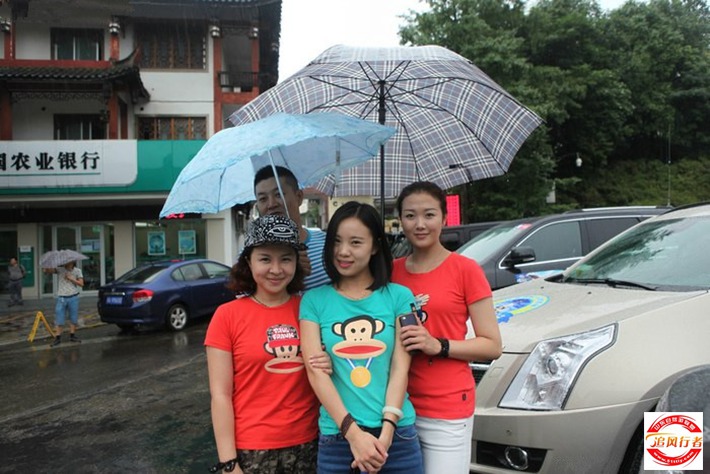 500_55544350-8366-h3m8-b4g1-n204abt84mb4.jpg