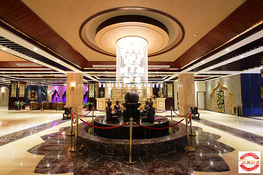 title_hall02.jpg