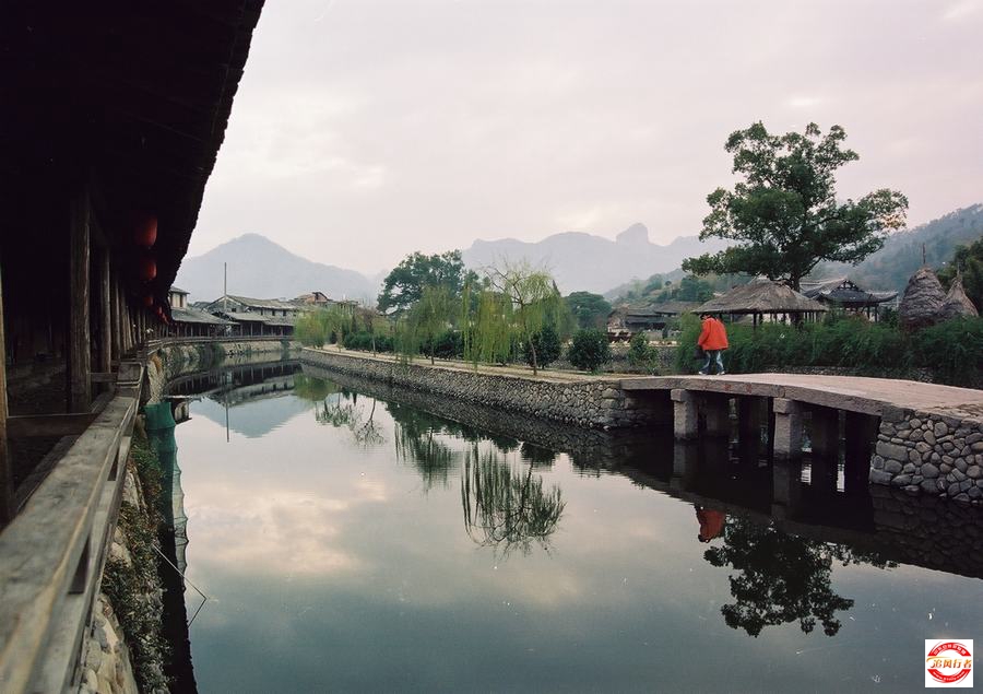 041I4093500.jpg