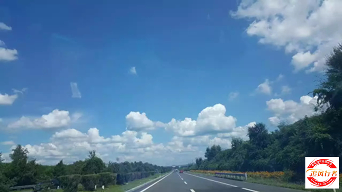 г߾24255.jpg