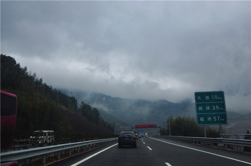 Ƭ 023.jpg