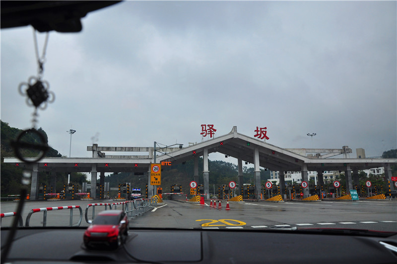 Ƭ 061.jpg
