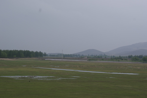 EB5Rq92r.jpg