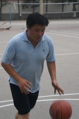 3v3Բ ž