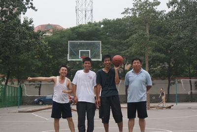 3v3Բ ž