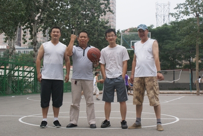 3v3Բ ž