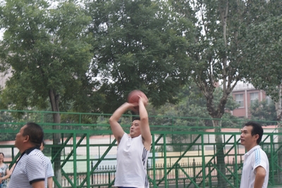 3v3Բ ž