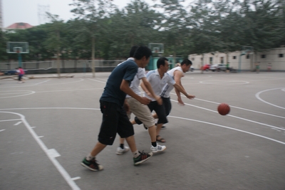 3v3Բ ž