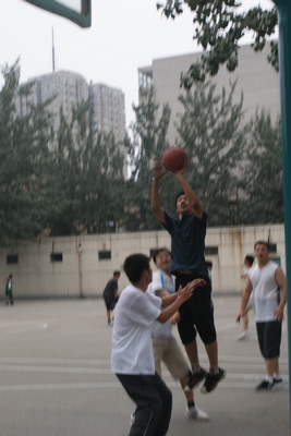 3v3Բ ž