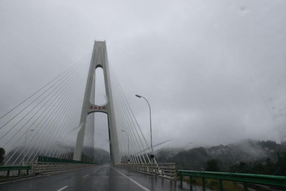 9uVMD2RM.jpg