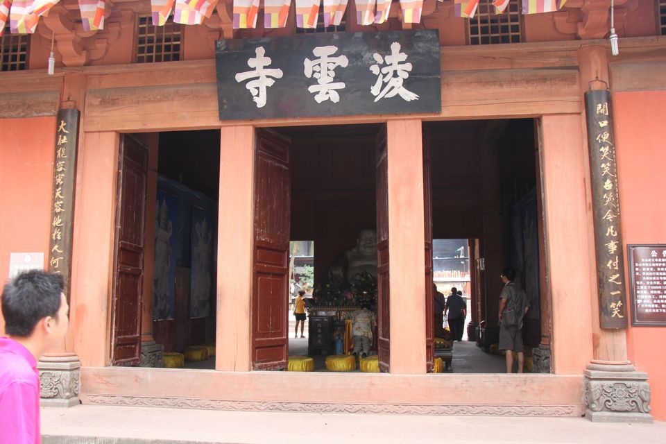 vioKBo8t.jpg