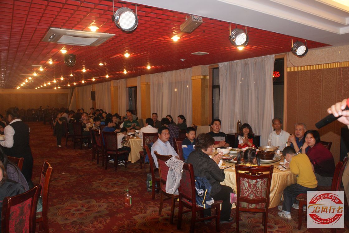 P7644fO4.jpg