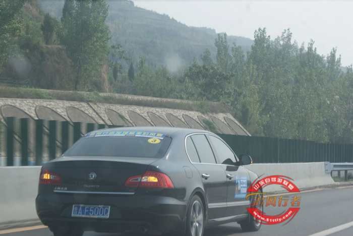 2011׷߻й üԶԼֱ½ϴУ