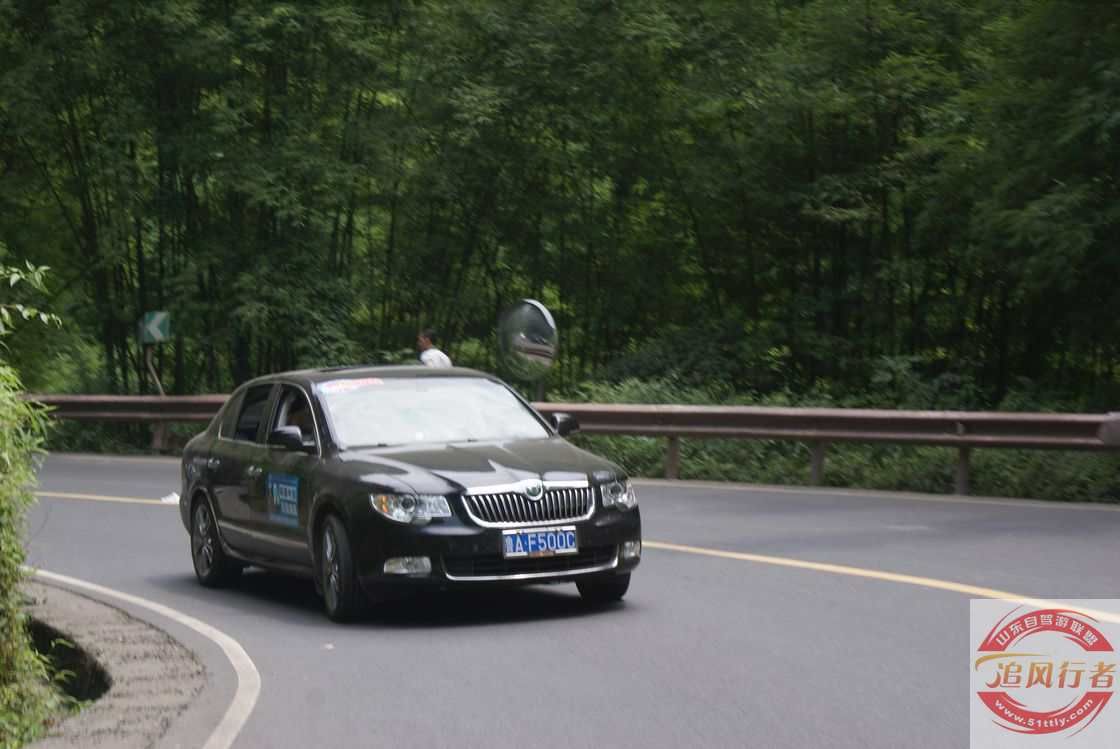 WqTZEzSj.jpg