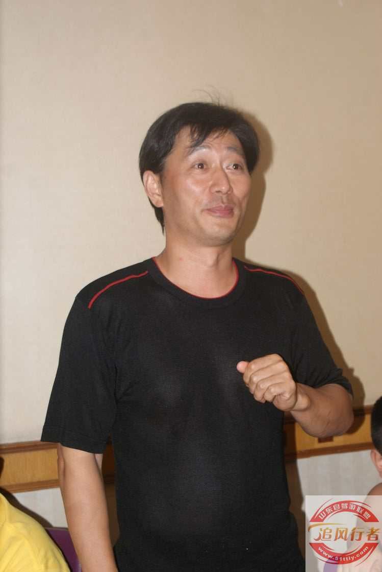 GJoU3kc5.jpg