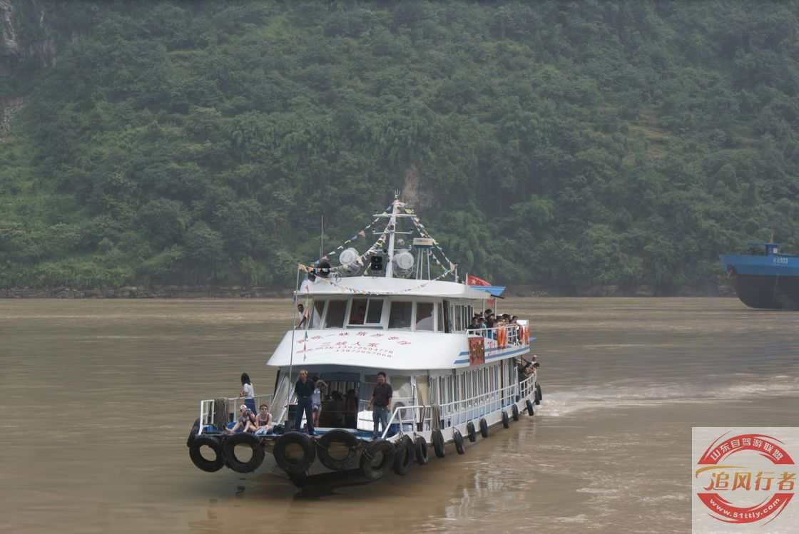 AJC33KlQ.jpg